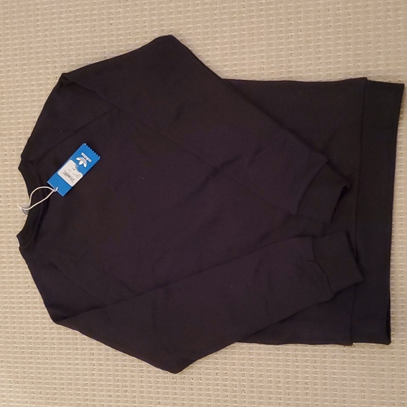 NWT Adidas Trefoil Crew Neck Black Sweater - Picture 8 of 8